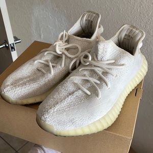 Yeezy boost 350 white.